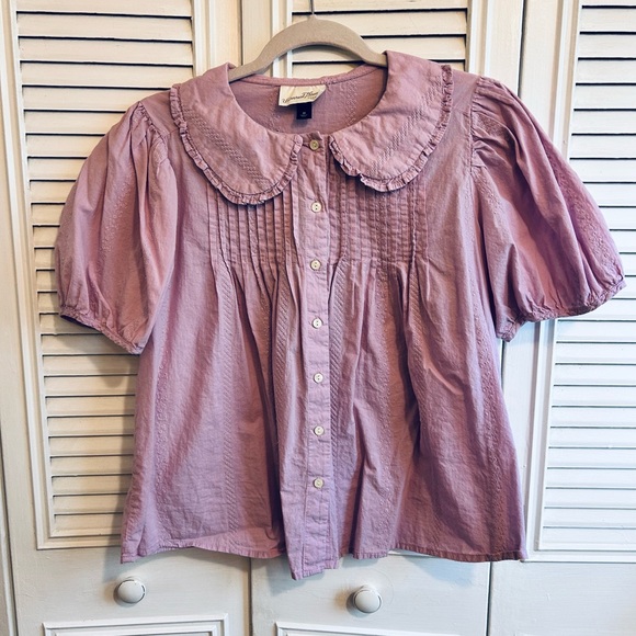 Universal Thread Tops - Universal Thread Dusty Lavender Ruffle-Trim Button Top